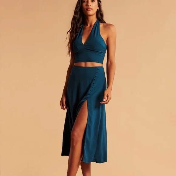 Abercrombie Delicate Button Midi Skirt - Picture 2 of 6